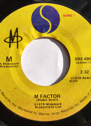 M (2) : Pop Muzik (7", Styrene, Mon)