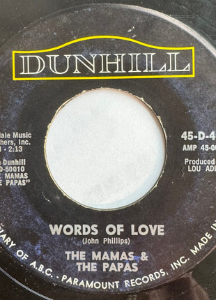 The Mamas & The Papas : Words Of Love / Dancing In The Street (7", Single, Styrene)