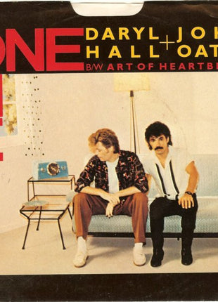 Daryl Hall & John Oates : One On One (7", Single, Mon)