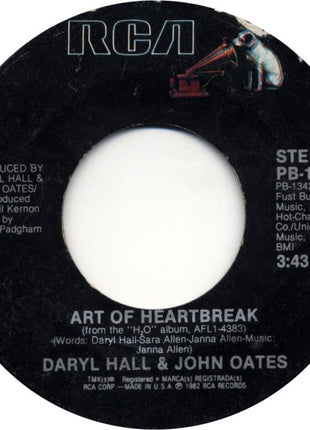 Daryl Hall & John Oates : One On One (7", Single, Mon)