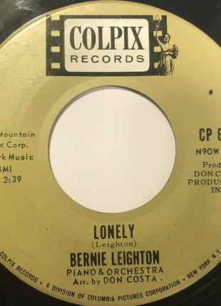 Bernie Leighton : Theme From The War Lover (7", Single)