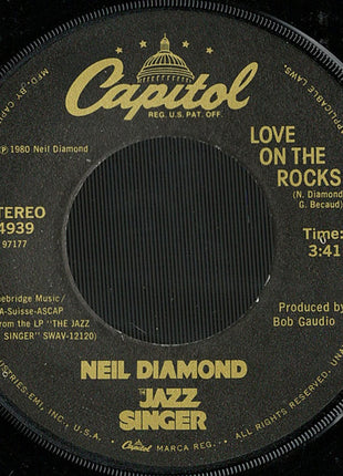 Neil Diamond : Love On The Rocks (7", Single, Win)