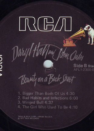 Daryl Hall & John Oates : Beauty On A Back Street (LP, Album, Ind)