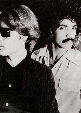 Daryl Hall & John Oates : Beauty On A Back Street (LP, Album, Ind)