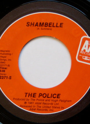 The Police : Every Little Thing She Does Is Magic (7", Single, Styrene, Pit)