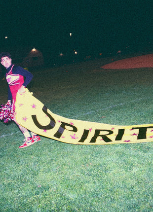 the album cover for Hunny - Spirit
