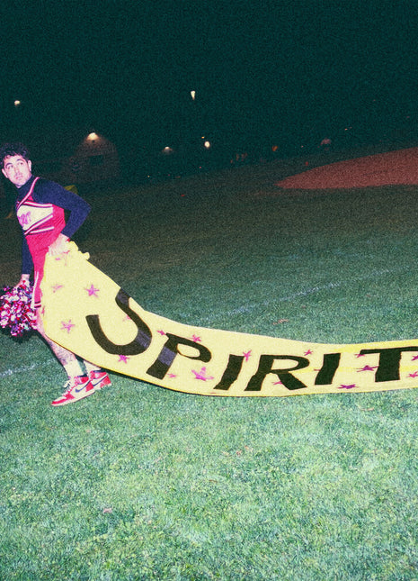 the album cover for Hunny - Spirit