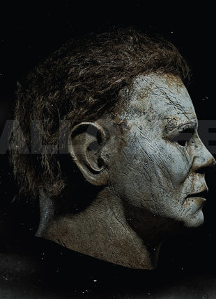 the album cover for John Carpenter - Halloween (Expanded Art Edition) - O.S.T. [Colored Vinyl]