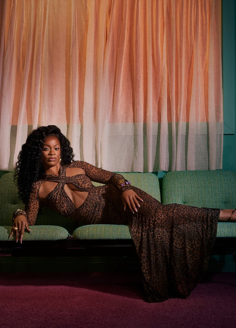 the album cover for Ari Lennox - Vacancy