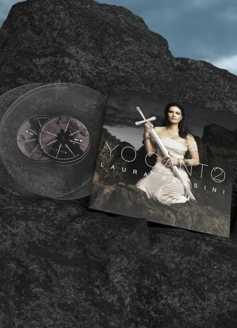 the album cover for Laura Pausini - Io Canto 2 - Crystal Clear [Clear Vinyl] (Ita)