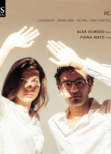 the album cover for Alex Olmedo - Icaro
