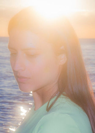 the album cover for Roni - Amor Fati