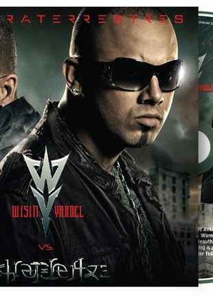 the album cover for Wisin Vs. Yandel - Wisin Vs. Yandel: Los Extraterrestres (Aniv) [Digipak]