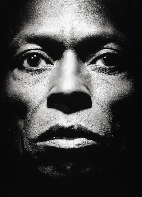 the album cover for Miles Davis - Tutu [Digipak]