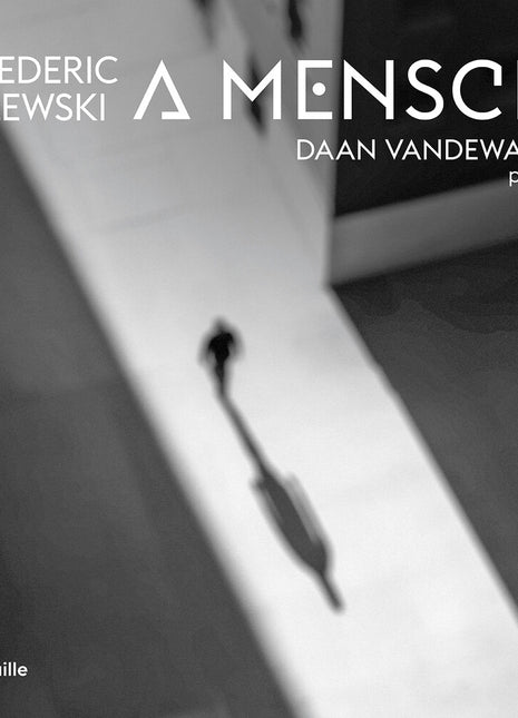 the album cover for Daan Vandewalle - Frederik Rzewski Ein Mensch