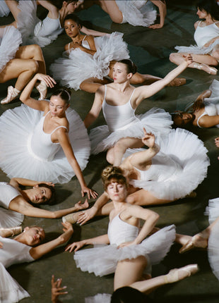 the album cover for Jigitz - 50 Ballerinas