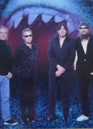 UFO (5) : Sharks (CD, Album)